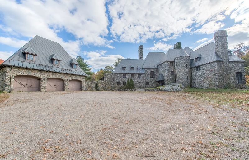 May at the Castle: The Doors Are Open
